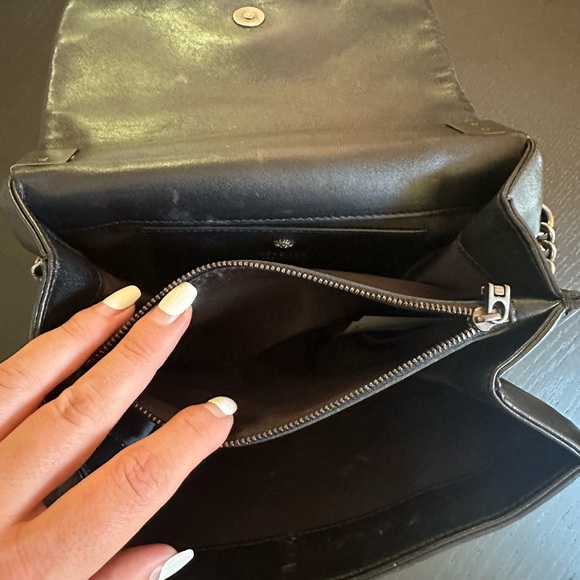 💯 AUTHENTIC VERSACE PALAZZO cross body bag 😍 !! AUTHENTICITY GUARANTEED - Picture 8 of 12